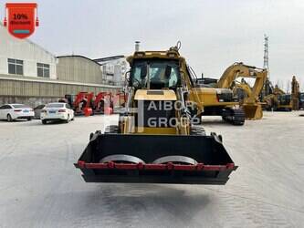 Image de TRACTOPELLES 2026 JCB 3CX À vendre à Chine