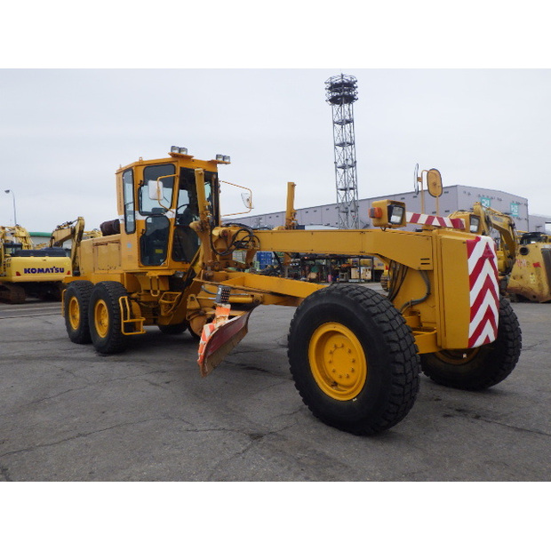 2004 ميتسوبيشي MG500S-48259765