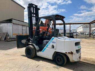 2018-mitsubishi-fhd35t5s-48259916