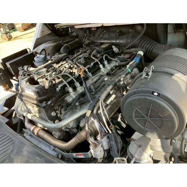 2018 ميتسوبيشي FHD35T5S-48259925