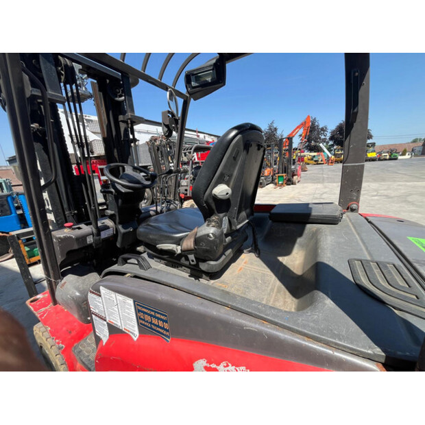 2017 Manitou ME425-80-48260478