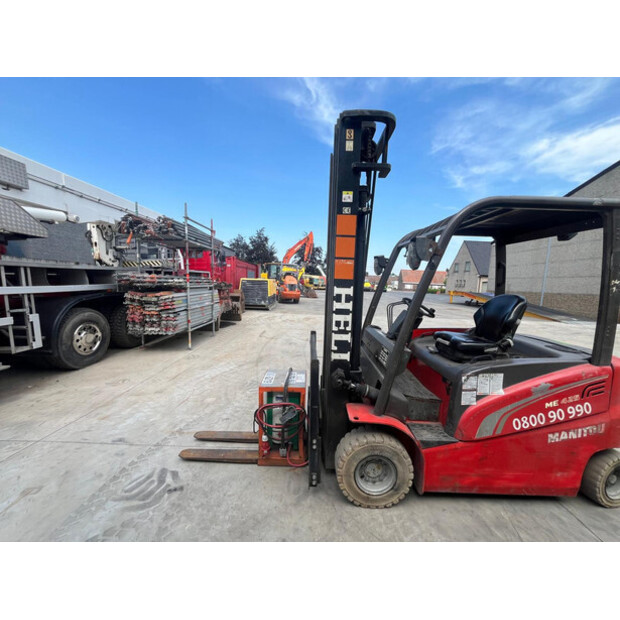 2017 Manitou ME425-80-48260586