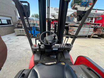 2017-manitou-me425-80-48260591