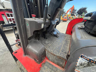 2017-manitou-me425-80-48260599