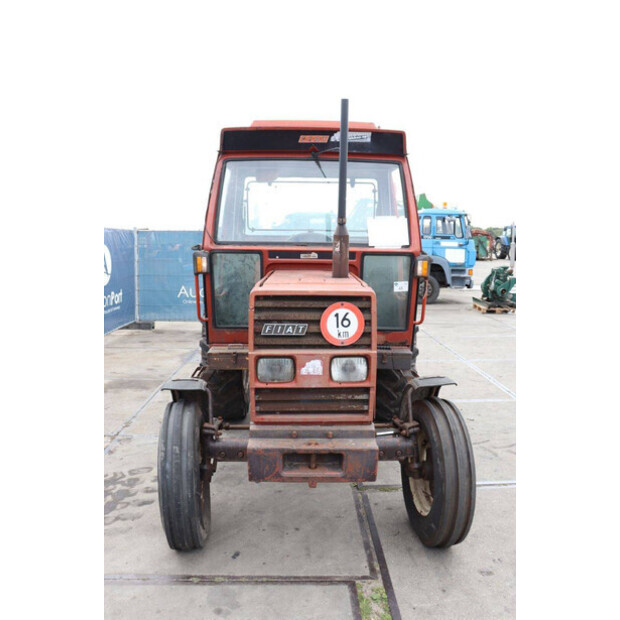 1986 Fiat 780-1-48260929