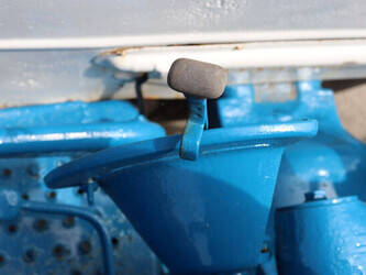 1975-ford-5000-48261007