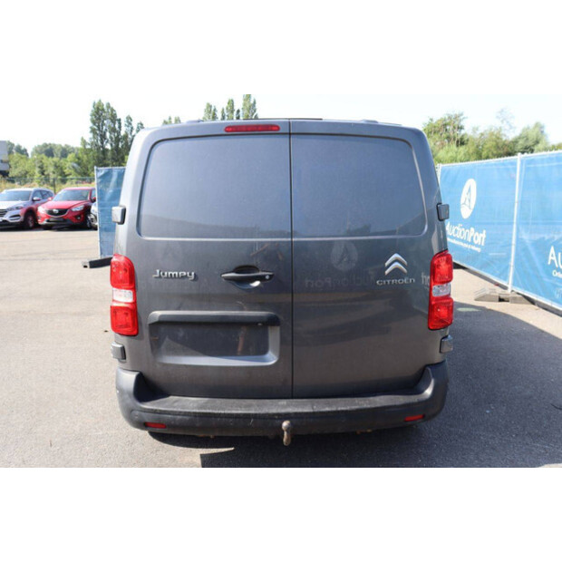 2019 Citroen Jumpy-48261382