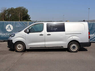 2018-peugeot-expert-1469432-48261456