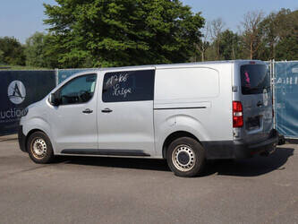 2018-peugeot-expert-1469432-48261458