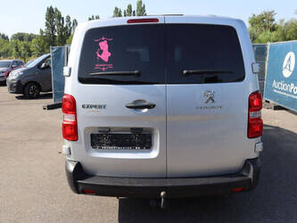 2018-peugeot-expert-1469432-48261459