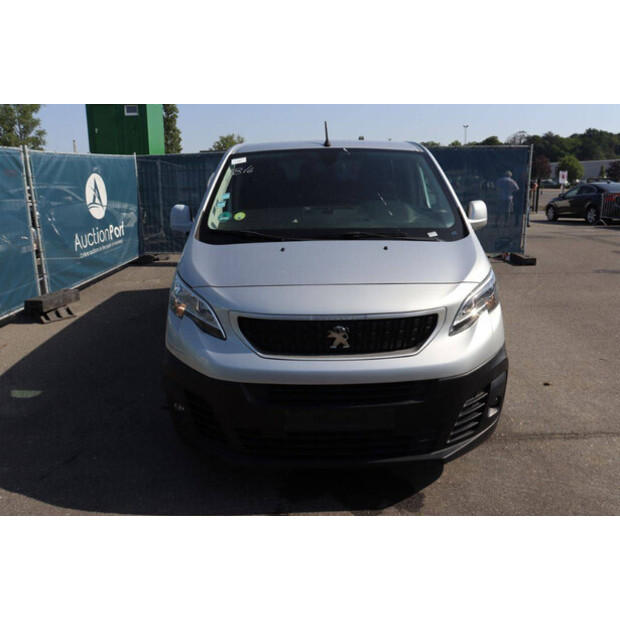 2018 Peugeot Expert-48261462