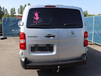 2018-peugeot-expert-1469432-48261469