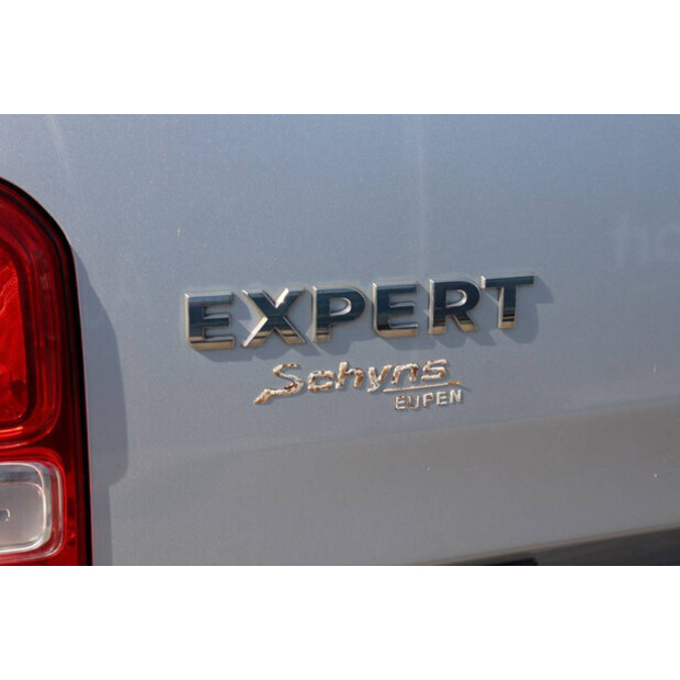 2018 Peugeot Expert-48261471