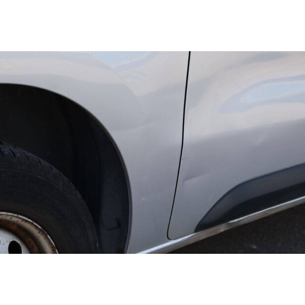 2018 Peugeot Expert-48261473