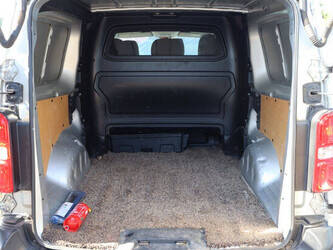 2018-peugeot-expert-1469432-48261474