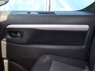 2018-peugeot-expert-1469432-48261486