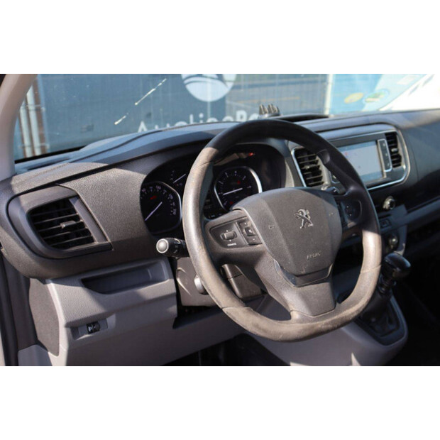 2018 Peugeot Expert-48261489