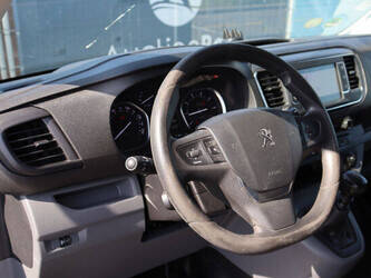 2018-peugeot-expert-1469432-48261489