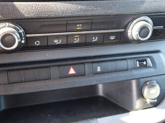 2018-peugeot-expert-1469432-48261493
