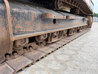 2020-caterpillar-330-1469498-48262248