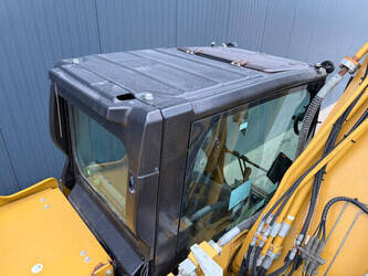 2020-caterpillar-330-1469498-48262262