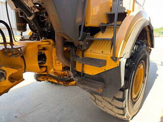 2013-volvo-a30f-1469501-48262397