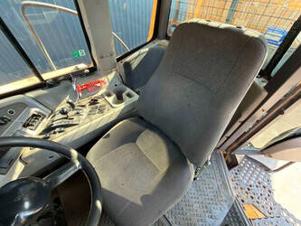 2013-volvo-a30f-1469501-48262415