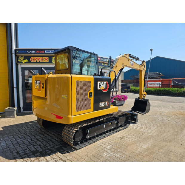 2026 Caterpillar 305.5-48263505
