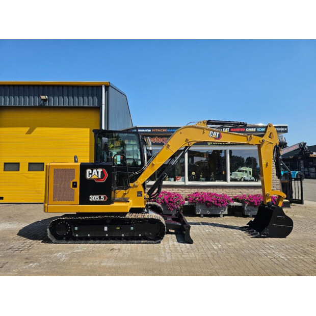 2026 Caterpillar 305.5-48263506