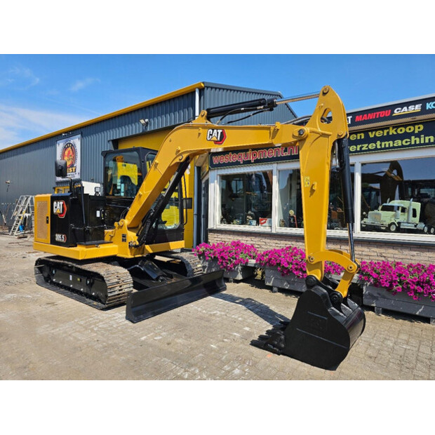 2026 Caterpillar 305.5-48263507
