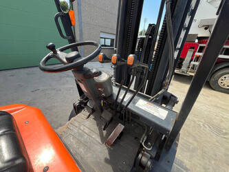 2017-doosan-30gx-48263572
