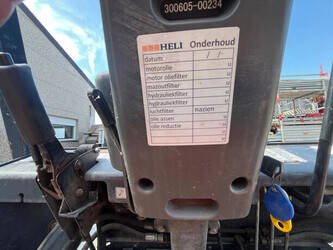 2017-doosan-30gx-48263583