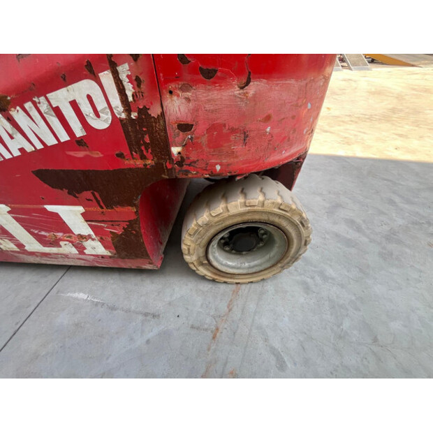 2017 Manitou ME425-80-48263645
