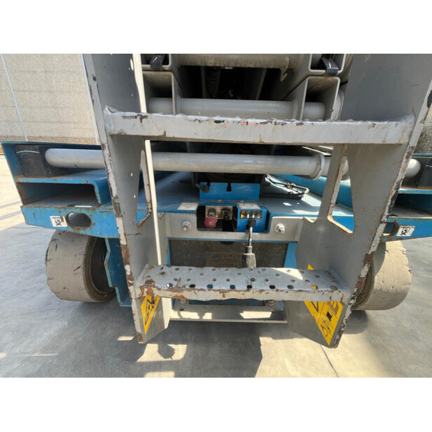 2018 Genie GS4047-48263696