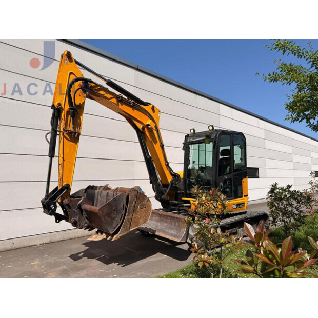 2018 JCB 85Z-1-48263820