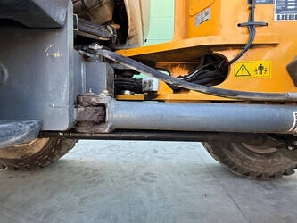 2017-liebherr-l506-48263968