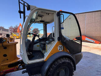 2017-liebherr-l506-48263970