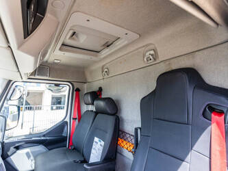2020-renault-d12-240-hayon-anteo-1-7t-48264096