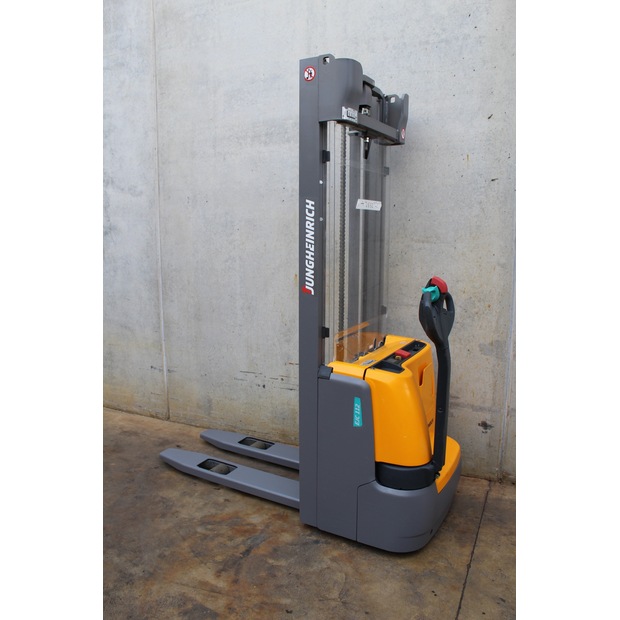 2017 Jungheinrich EJC 112 360 ZT-48270915