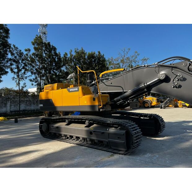 2025 Volvo EC480DL-48271059