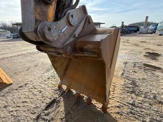 2020-liebherr-r930nlc-48271235