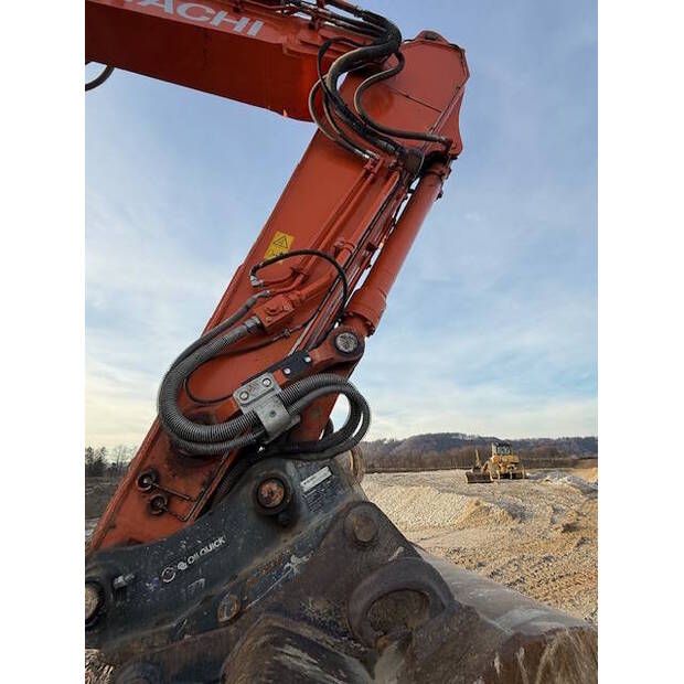 2023 Hitachi ZX250LCN-6-48271266