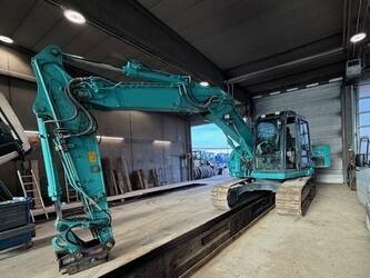صورة ل حفارات مجنزرة 2019 كوبيلكو SK140SRLC-5