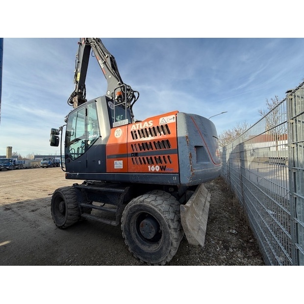2018 Atlas 160W-48271274