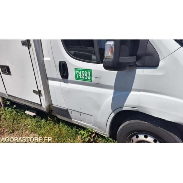 2017 Fiat Ducato-48275806