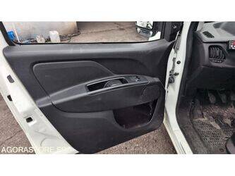 fiat-doblo-1469603-48275876