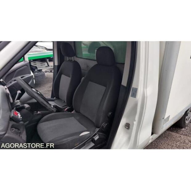 Fiat Doblo-48275908