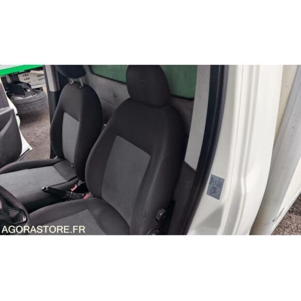 Fiat Doblo-48275919