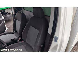 fiat-doblo-1469603-48275919