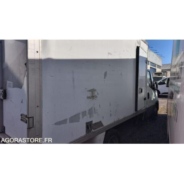 Iveco Daily-48275962